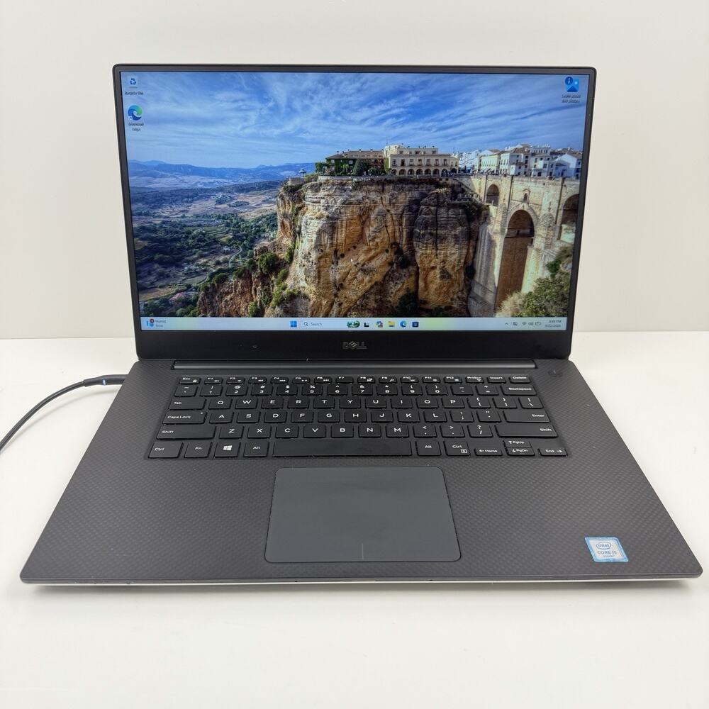 Dell Precision 5510 15.6" Laptop i5-6300HQ 4GB RAM 128GB SSD Win11 w/ Charger